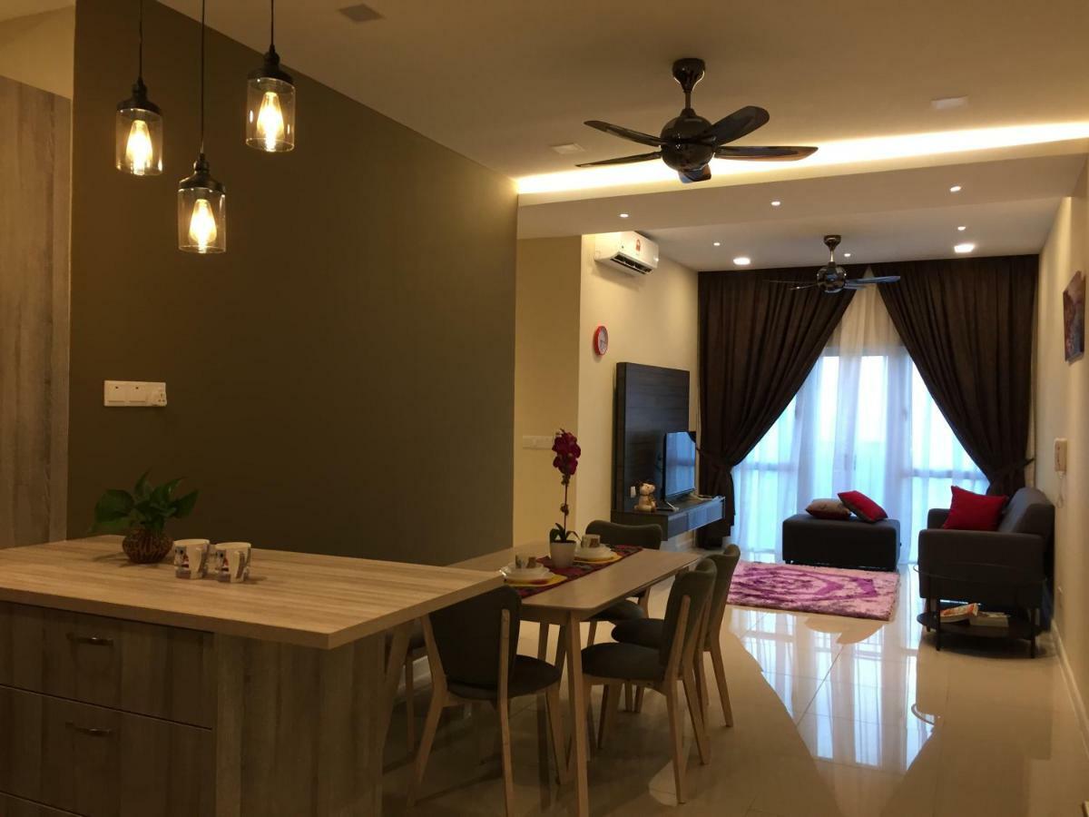 96m² 3 slaapkamer, 2 privé badkamer Appartement in Putrajaya Kampong Tangkas Buitenkant foto