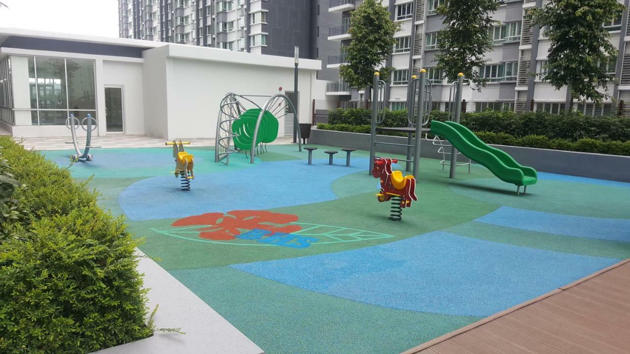 96m² 3 slaapkamer, 2 privé badkamer Appartement in Putrajaya Kampong Tangkas Buitenkant foto